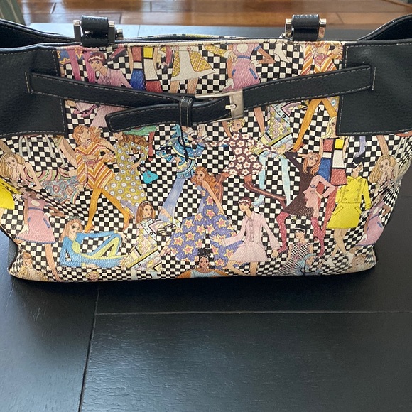 Sydney Love Bag. Super Fashion Graphics. - Picture 1 of 11